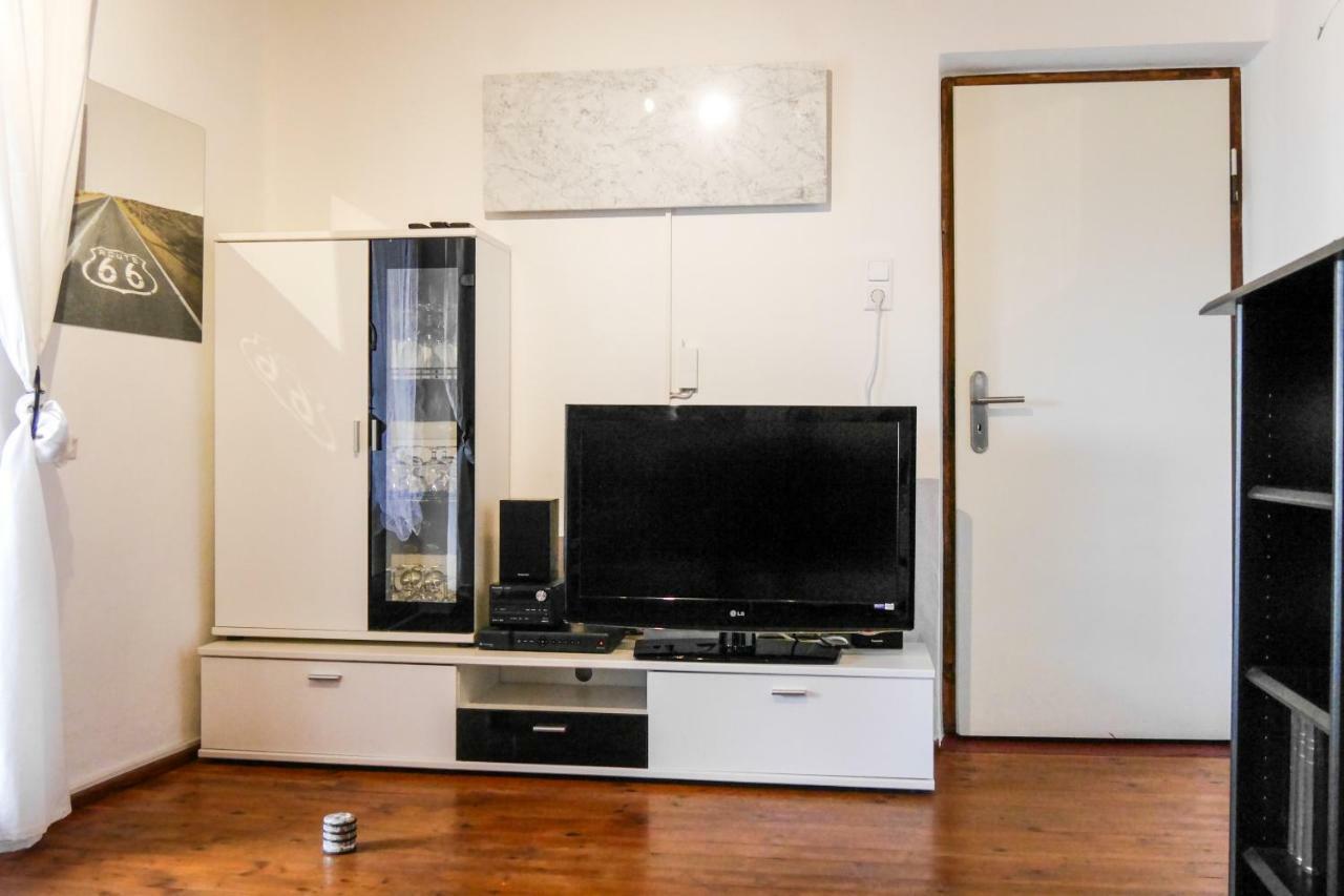Ferienwohnung Lispet Neuötting Extérieur photo